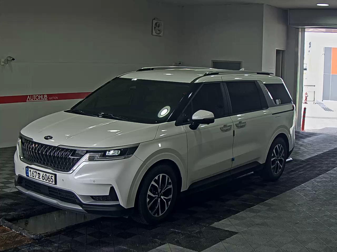 KIA NEW CARNIVAL (KA4) 9-SEATER DIESEL PRESTIGE - фото 0