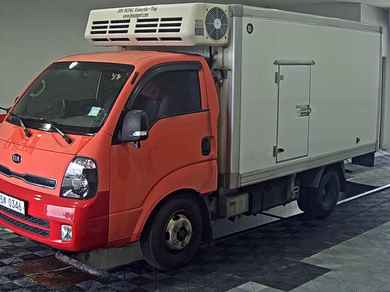 KIA BONGO III CARGO 1.2 TON STANDARD CAB EXTRA LONG WHEELBASE - фото 0
