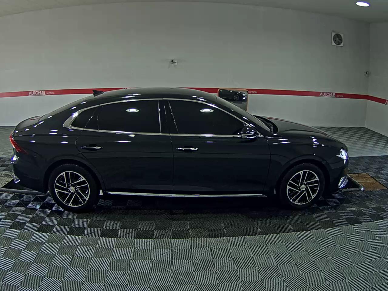 HYUNDAI THE NEW GRANDEUR IG GASOLINE 2.5 PREMIUM - фото 2