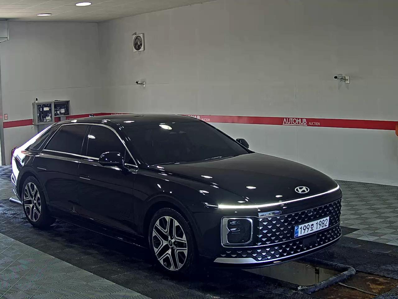 HYUNDAI THE ALL NEW GRANDEUR HYBRID 1.6 HYBRID EXCLUSIVE - фото 1