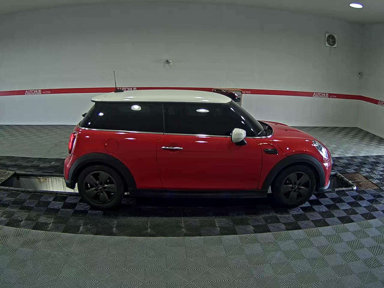 MINI COOPER (3RD GEN) 1.5 - фото 2