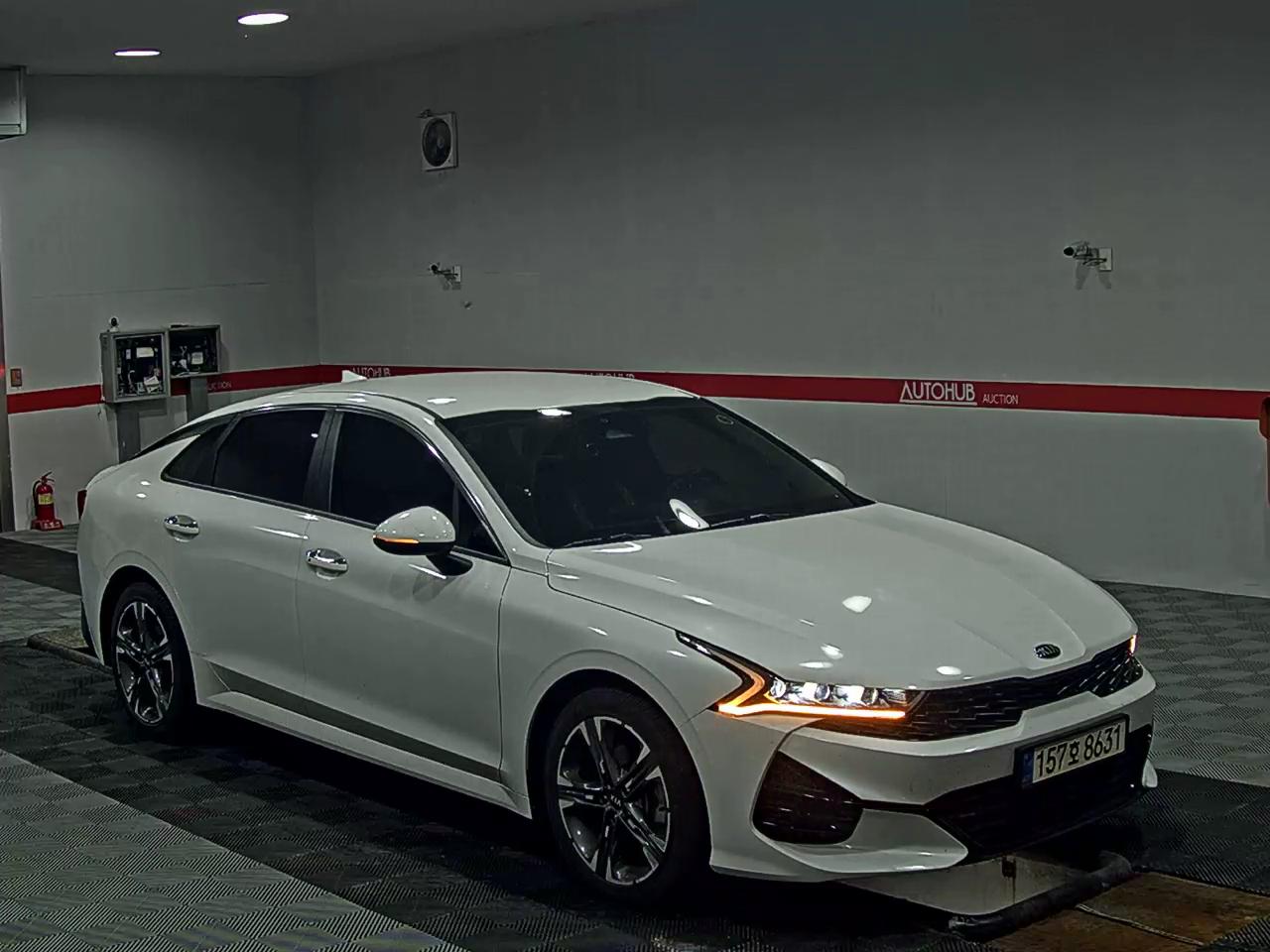 KIA NEW K5 (DL3) 2.0 GASOLINE PRESTIGE - фото 1