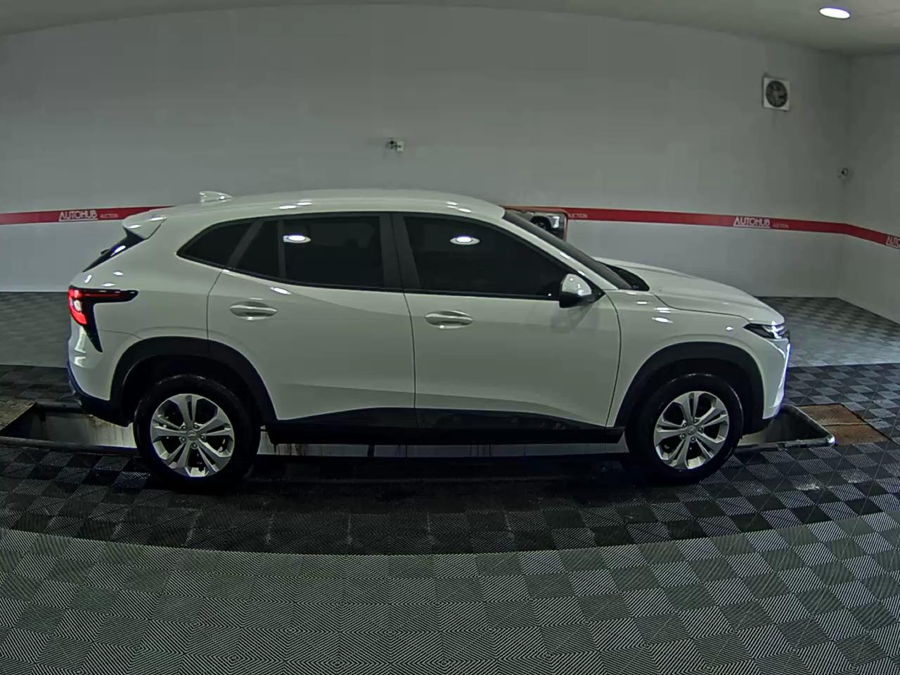 CHEVROLET (DAEWOO) TRAX CROSSOVER 1.2 GASOLINE TURBO LS - фото 2