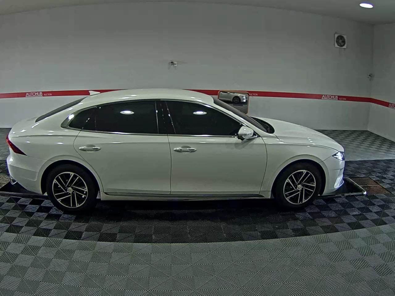 HYUNDAI THE NEW GRANDEUR IG GASOLINE 2.5 PREMIUM - фото 2