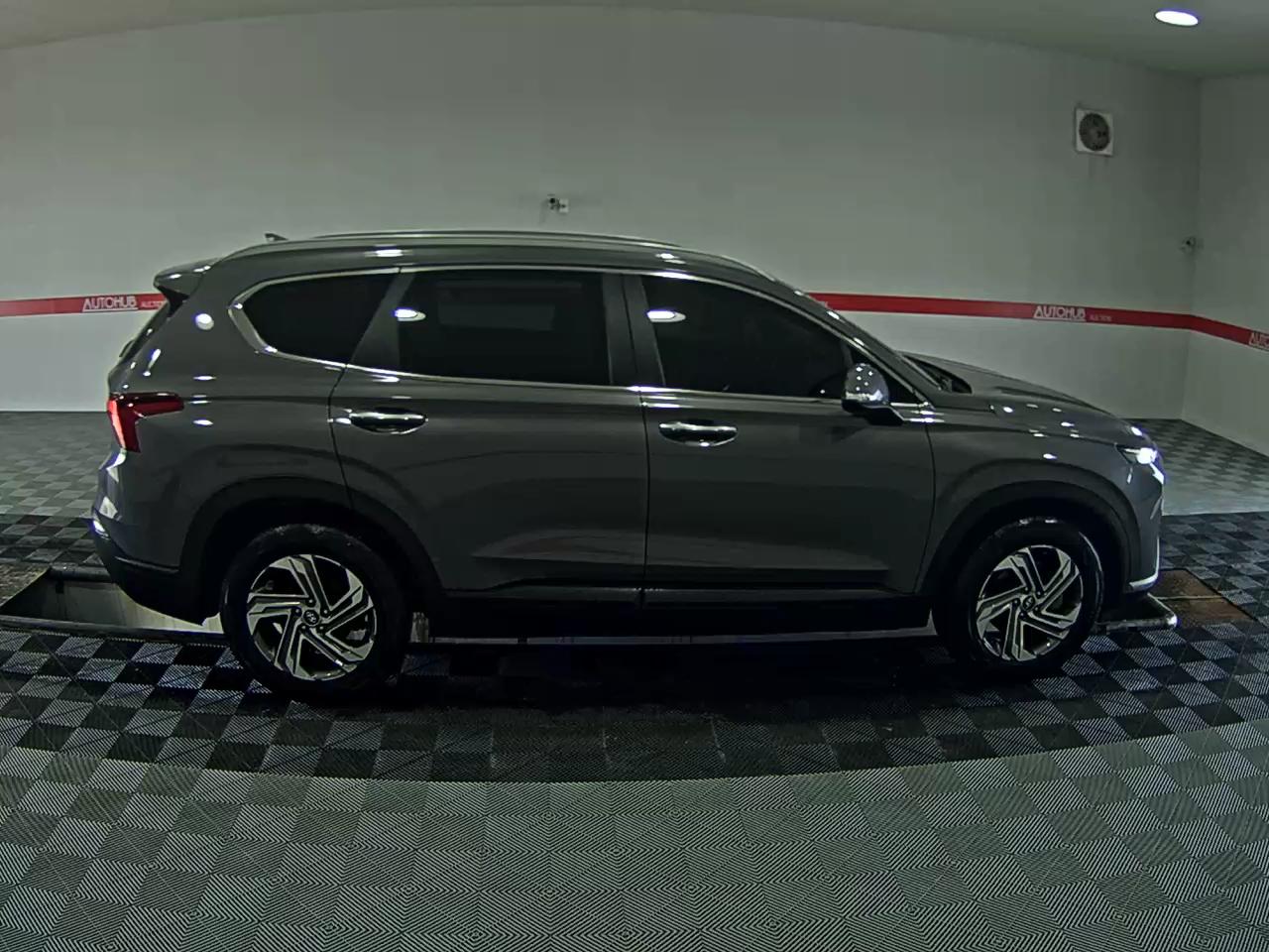 HYUNDAI THE NEW SANTA FE DIESEL 2.2 2WD PRESTIGE - фото 2