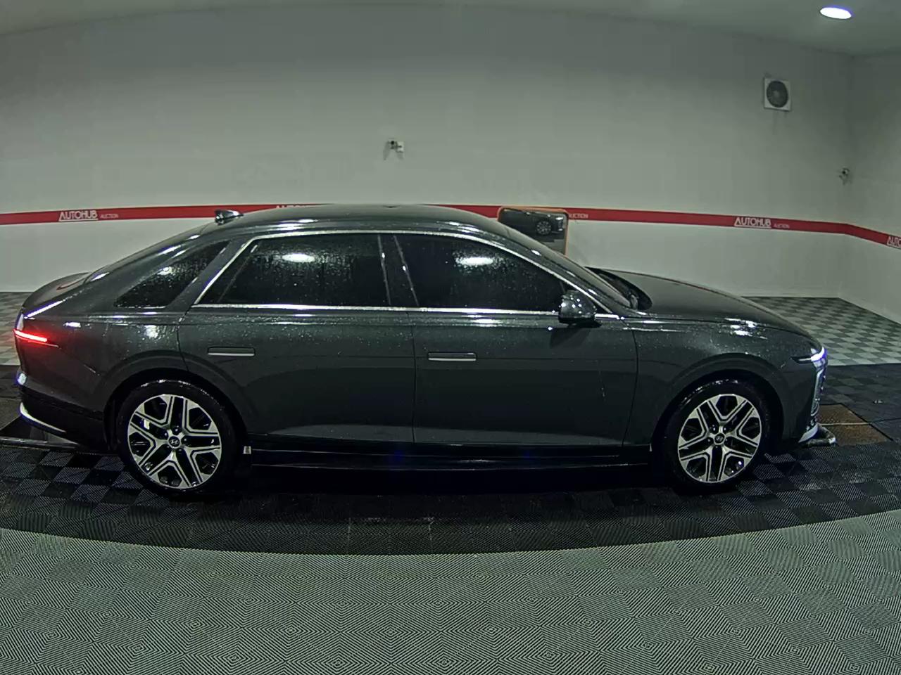 HYUNDAI THE ALL NEW GRANDEUR GASOLINE 2.5 EXCLUSIVE - фото 2