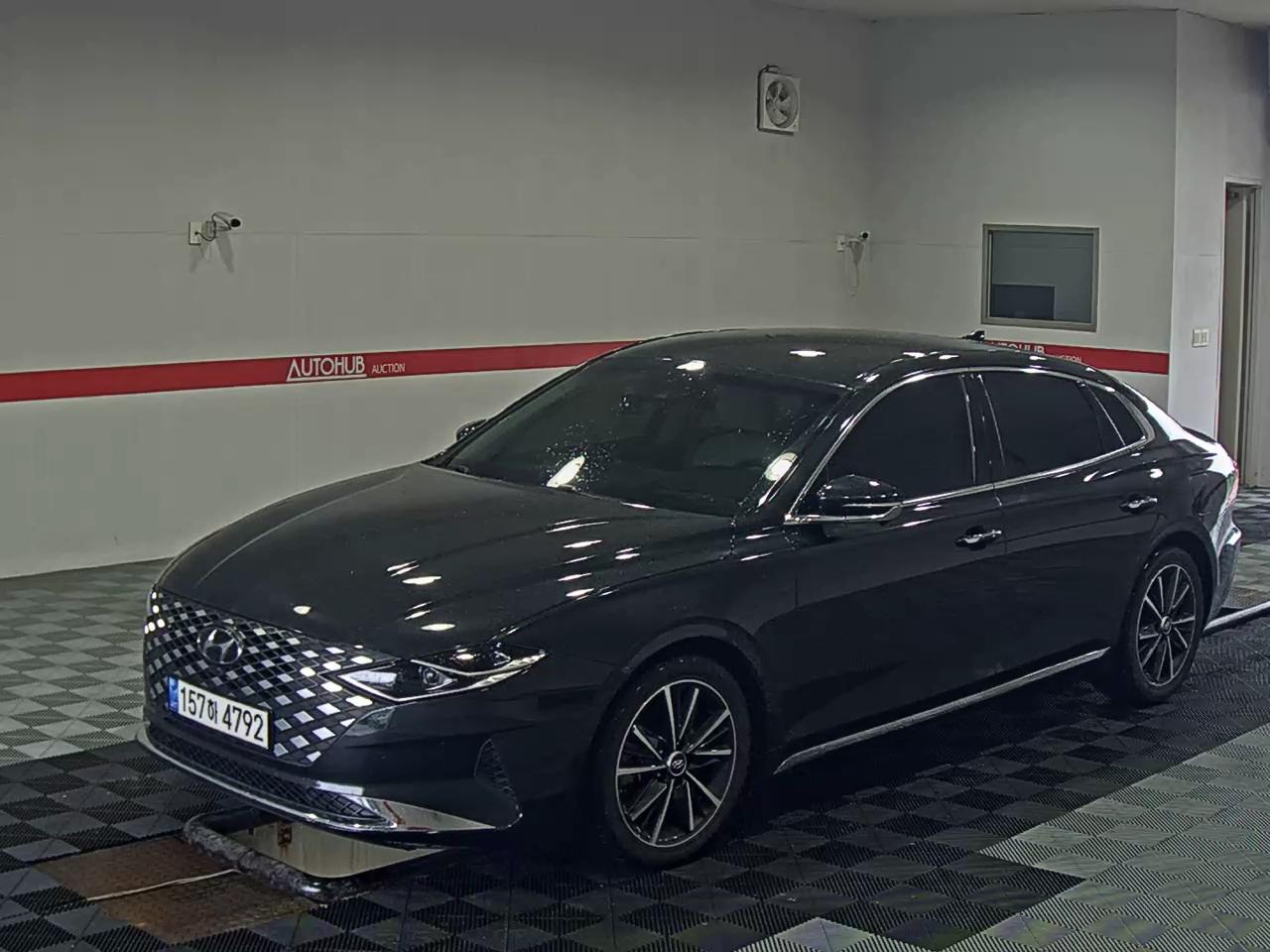 HYUNDAI THE NEW GRANDEUR IG GASOLINE 2.5 LE BLANC - фото 0