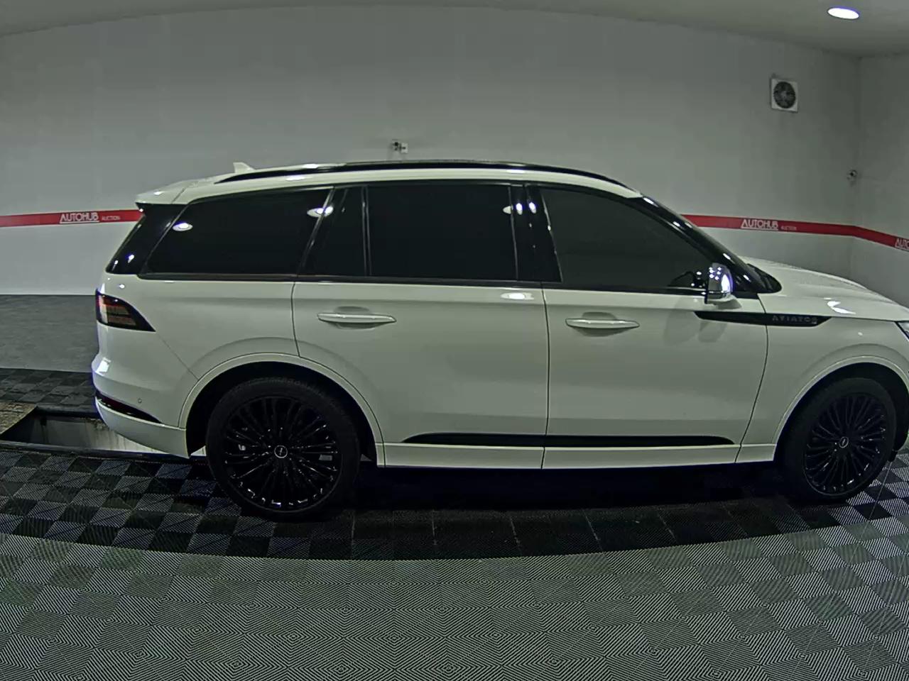 LINCOLN AVIATOR (2ND GEN) 3.0 V6 AWD BLACK LABEL - фото 2