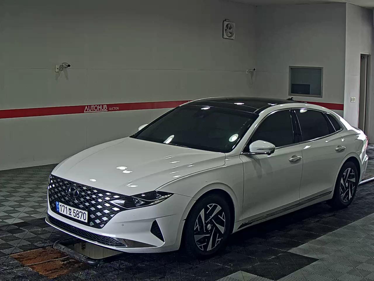HYUNDAI THE NEW GRANDEUR IG HYBRID 2.4 HEV LE BLANC - фото 0