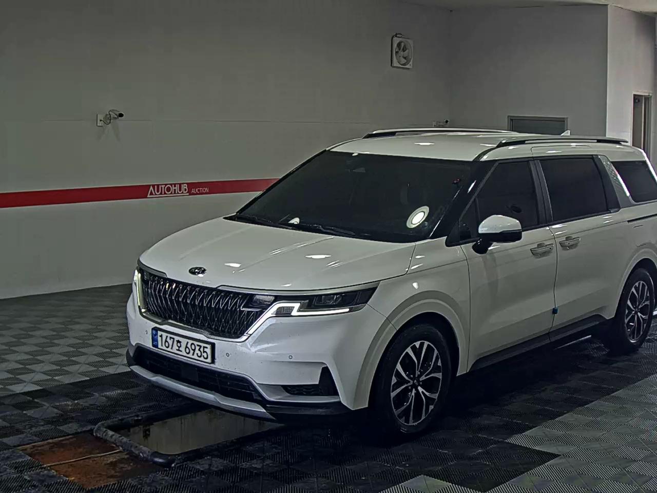 KIA NEW CARNIVAL (KA4) 9-SEATER DIESEL PRESTIGE - фото 0