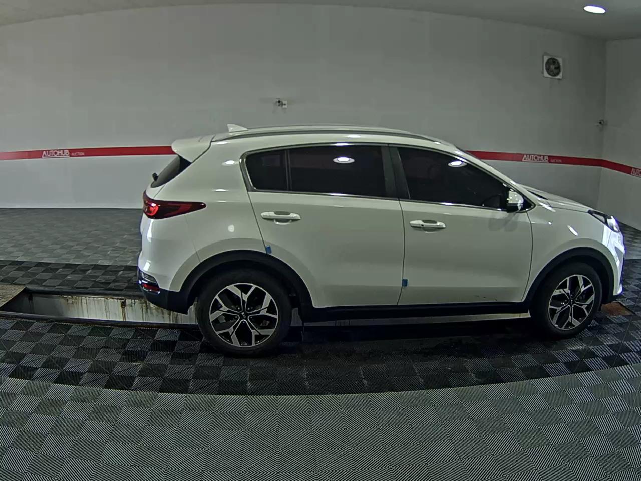 KIA SPORTAGE THE BOLD 2.0 GASOLINE PRESTIGE - фото 2