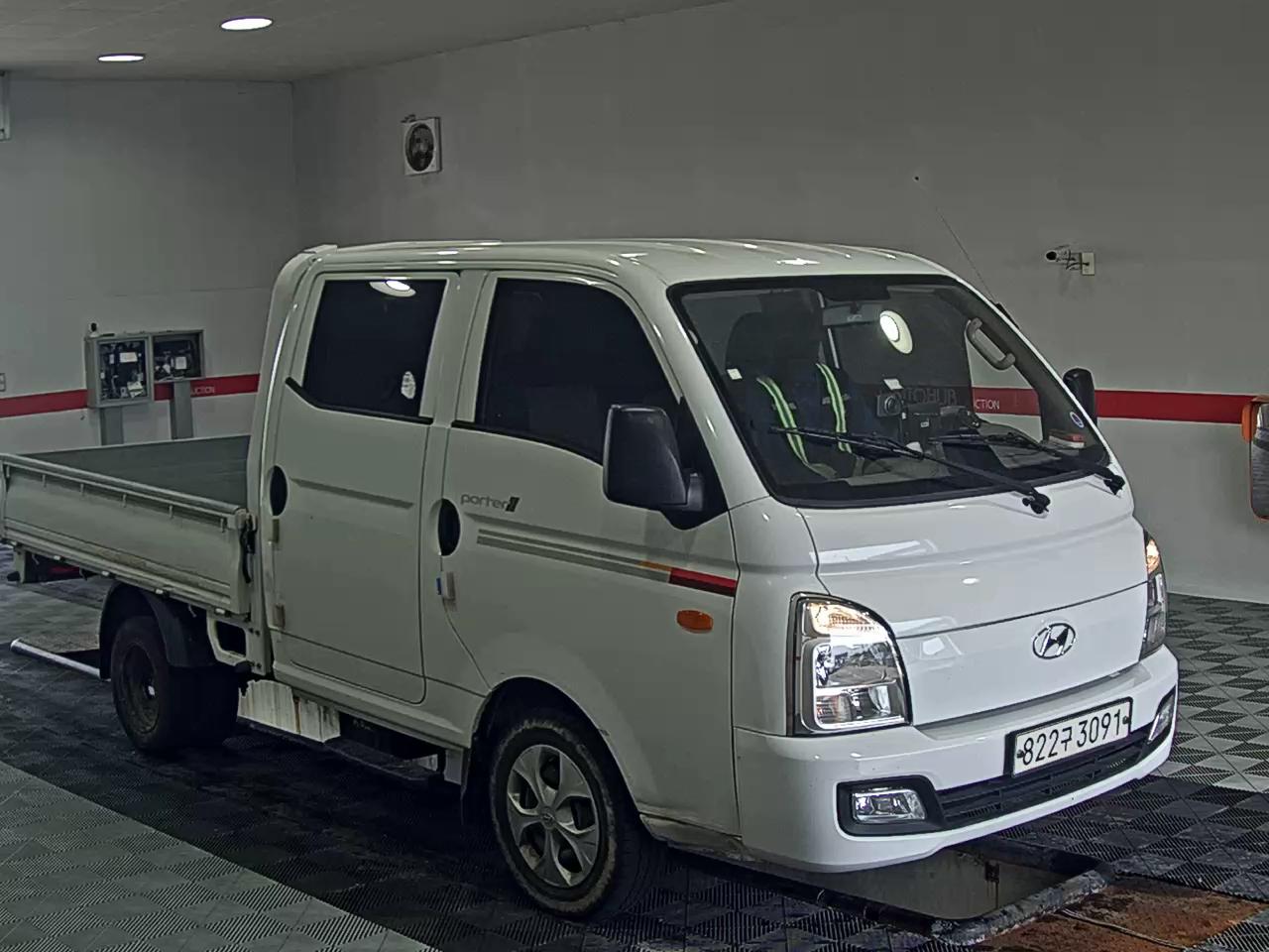 HYUNDAI PORTER II VGT DOUBLE CAB EXTRA LONG WHEELBASE STYLE - фото 1