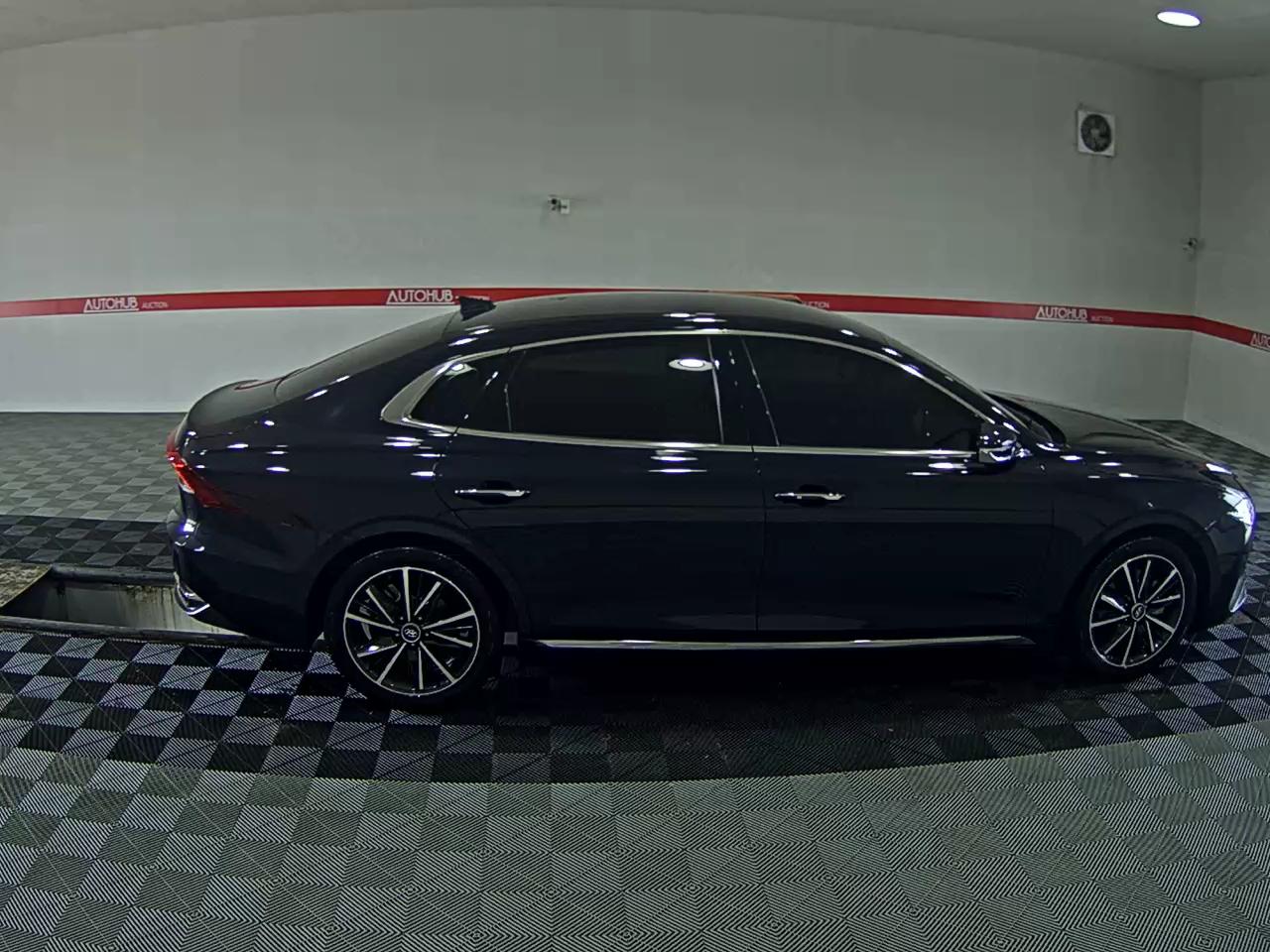 HYUNDAI THE NEW GRANDEUR IG GASOLINE 2.5 LE BLANC - фото 2