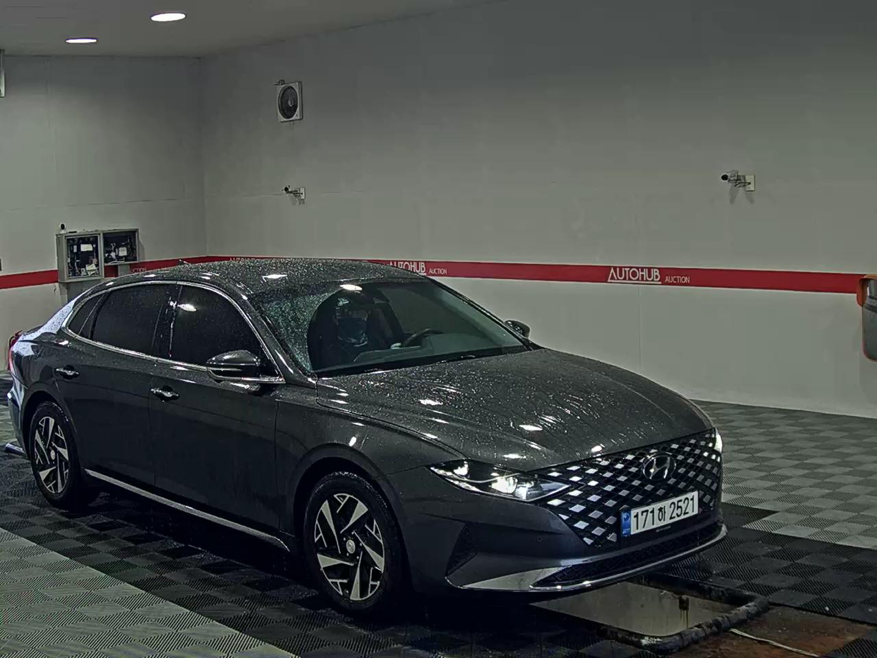 HYUNDAI THE NEW GRANDEUR IG HYBRID 2.4 HEV LE BLANC - фото 1
