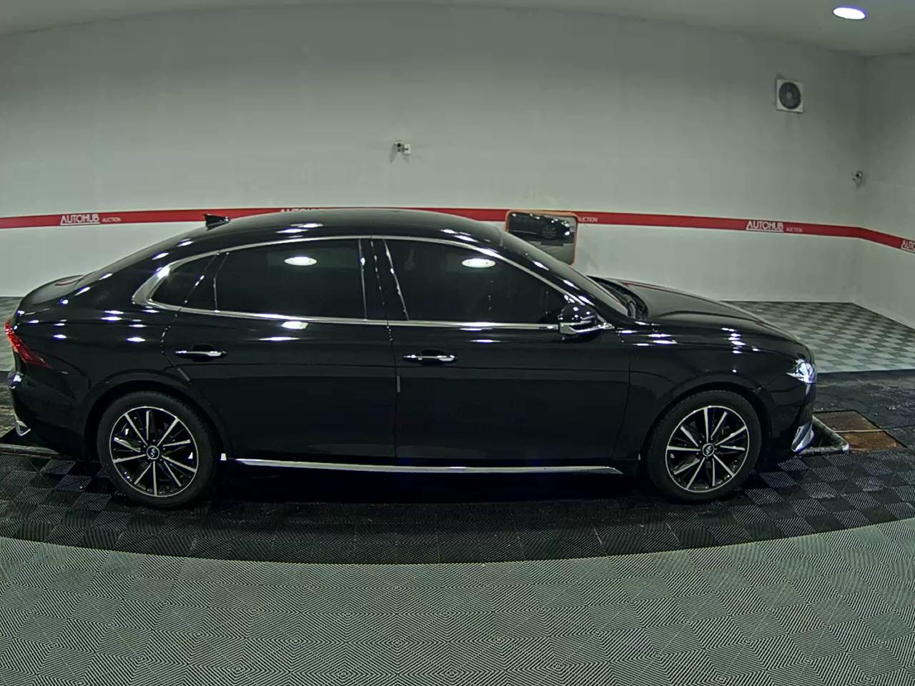 HYUNDAI THE NEW GRANDEUR IG GASOLINE 2.5 LE BLANC - фото 2