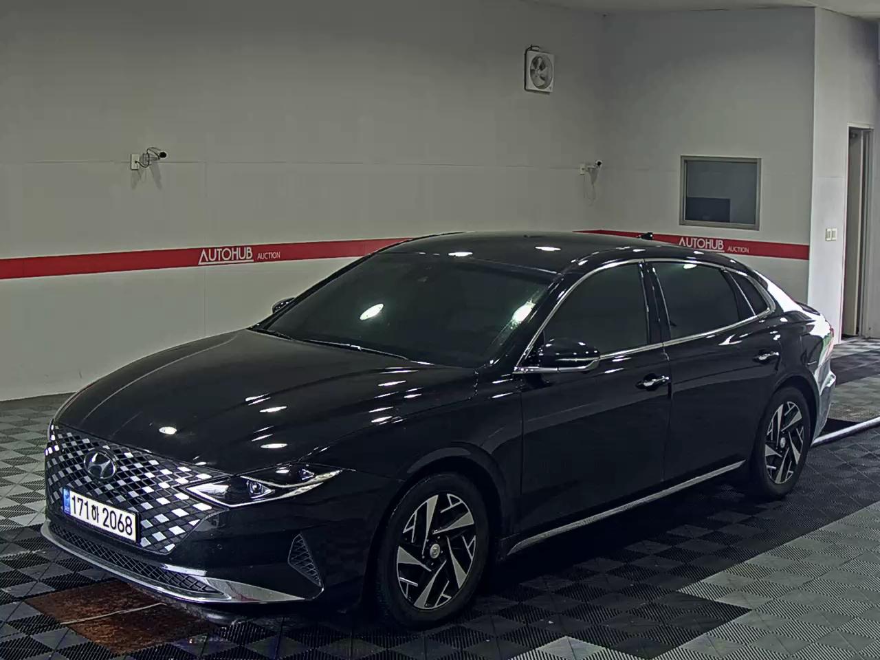 HYUNDAI THE NEW GRANDEUR IG HYBRID 2.4 HEV LE BLANC - фото 0