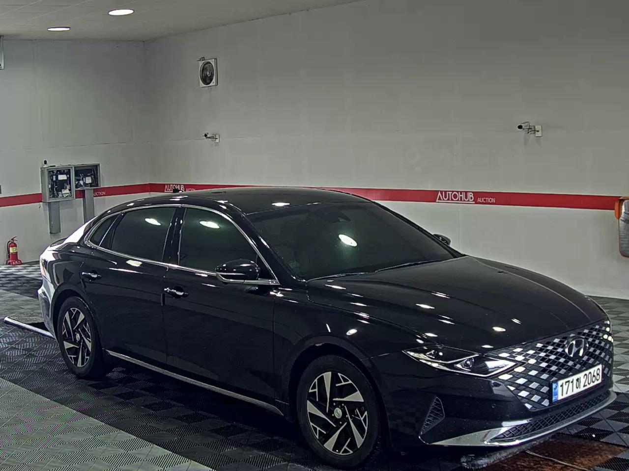 HYUNDAI THE NEW GRANDEUR IG HYBRID 2.4 HEV LE BLANC - фото 1