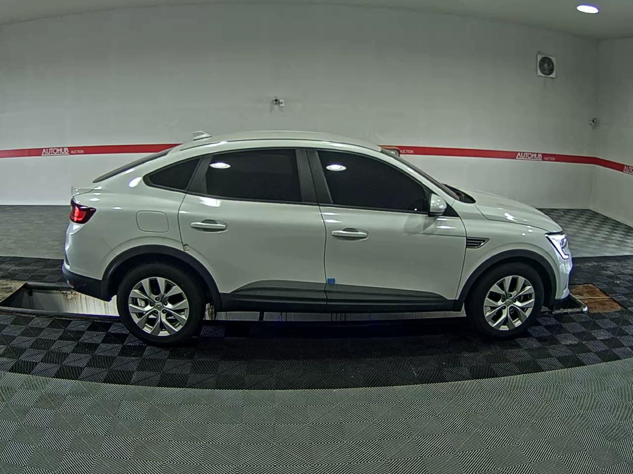 RENAULT (SAMSUNG) XM3 1.6 GTe LE PLUS - фото 2