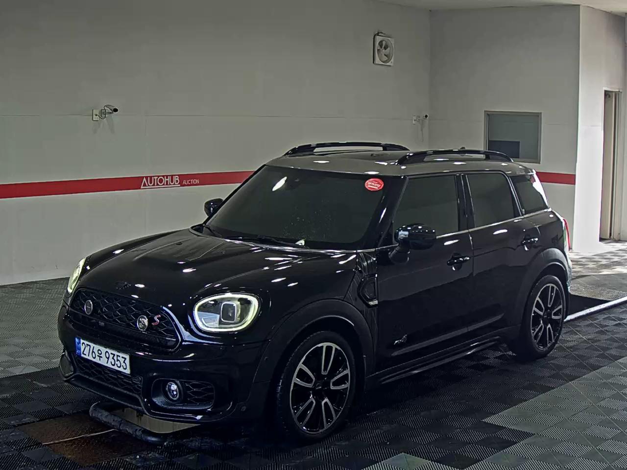 MINI COUNTRYMAN (2ND GEN) 2.0 S ALL4 SHADOW EDITION - фото 0