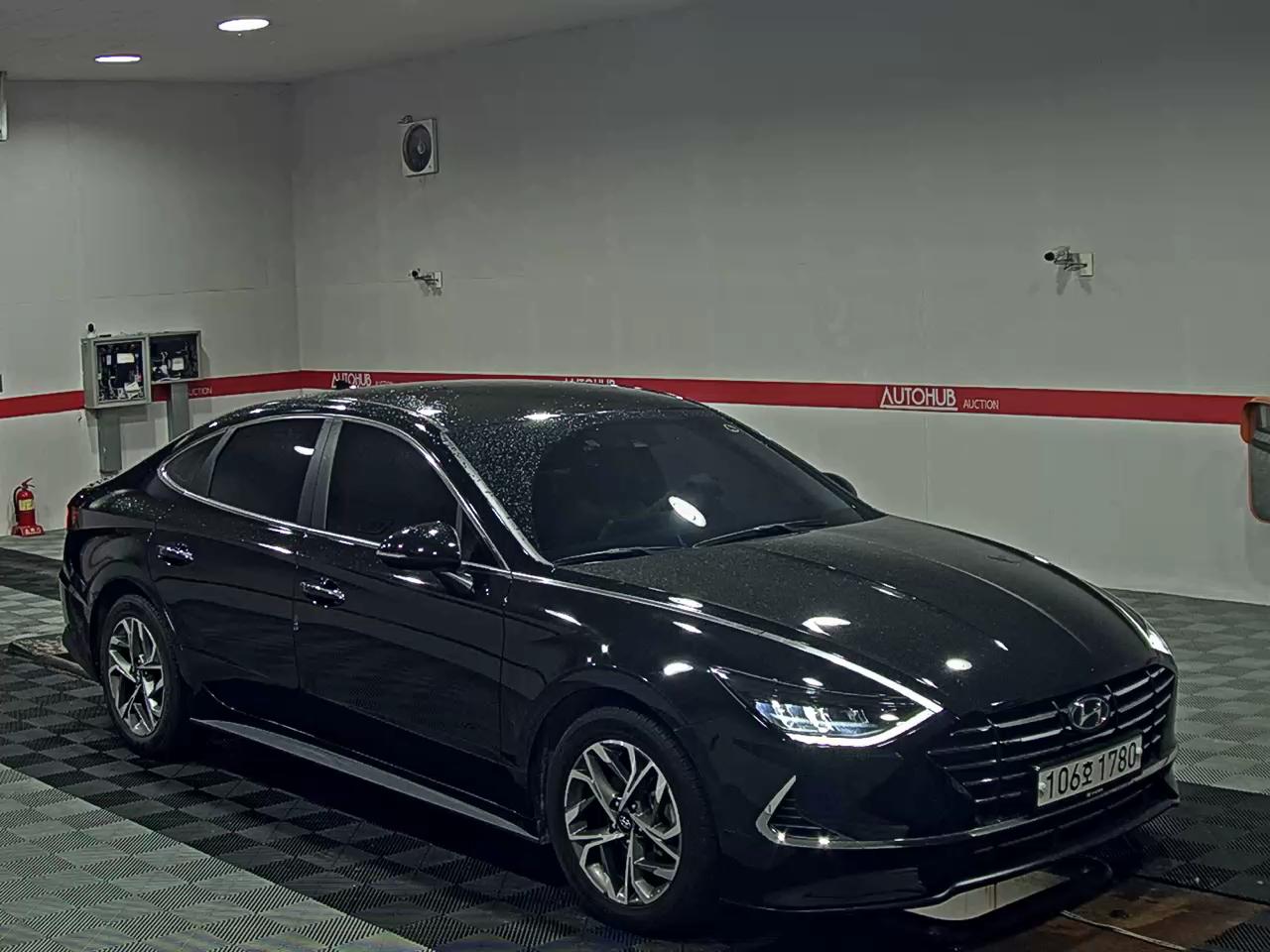 HYUNDAI SONATA (DN8) G2.0 PREMIUM - фото 1
