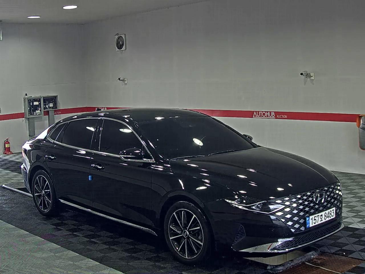 HYUNDAI THE NEW GRANDEUR IG GASOLINE 2.5 LE BLANC - фото 1