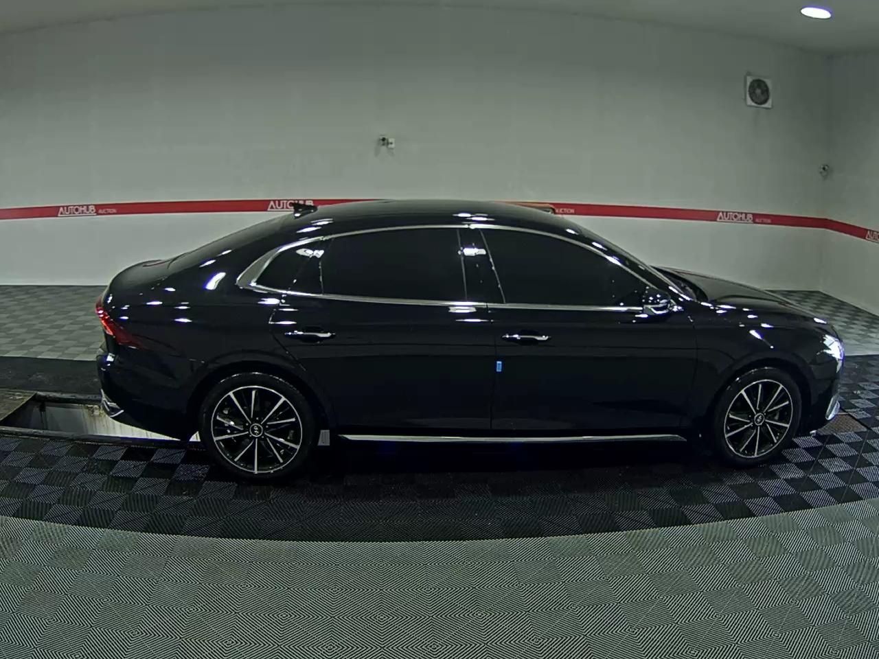 HYUNDAI THE NEW GRANDEUR IG GASOLINE 2.5 LE BLANC - фото 2