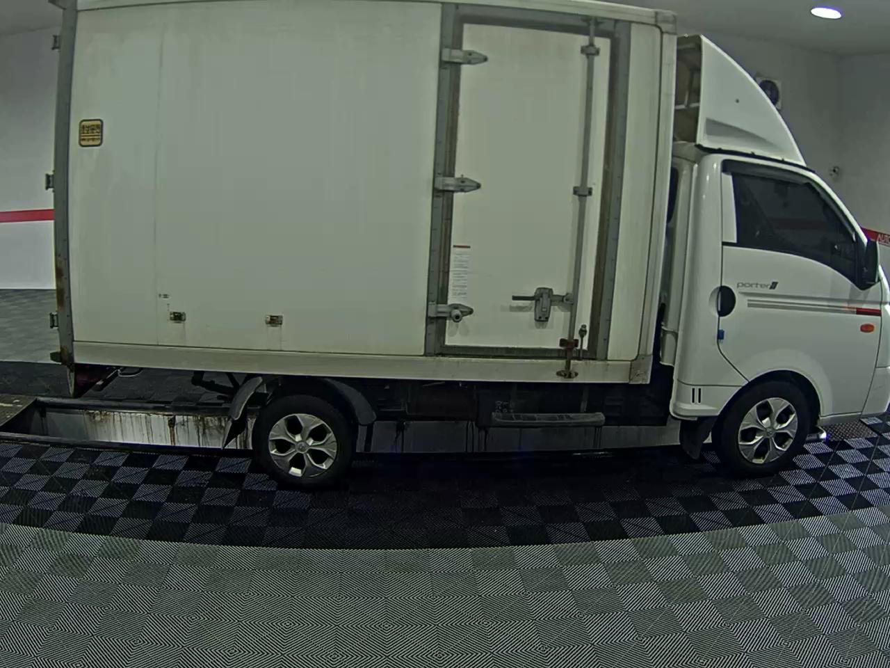 HYUNDAI PORTER II VGT STANDARD CAB EXTRA LONG WHEELBASE SMART - фото 2