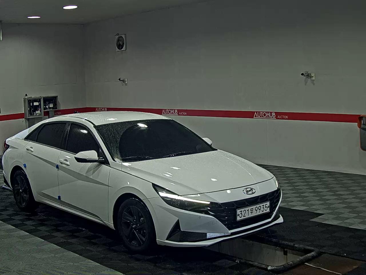 HYUNDAI AVANTE (CN7) 1.6 GASOLINE INSPIRATION - фото 1