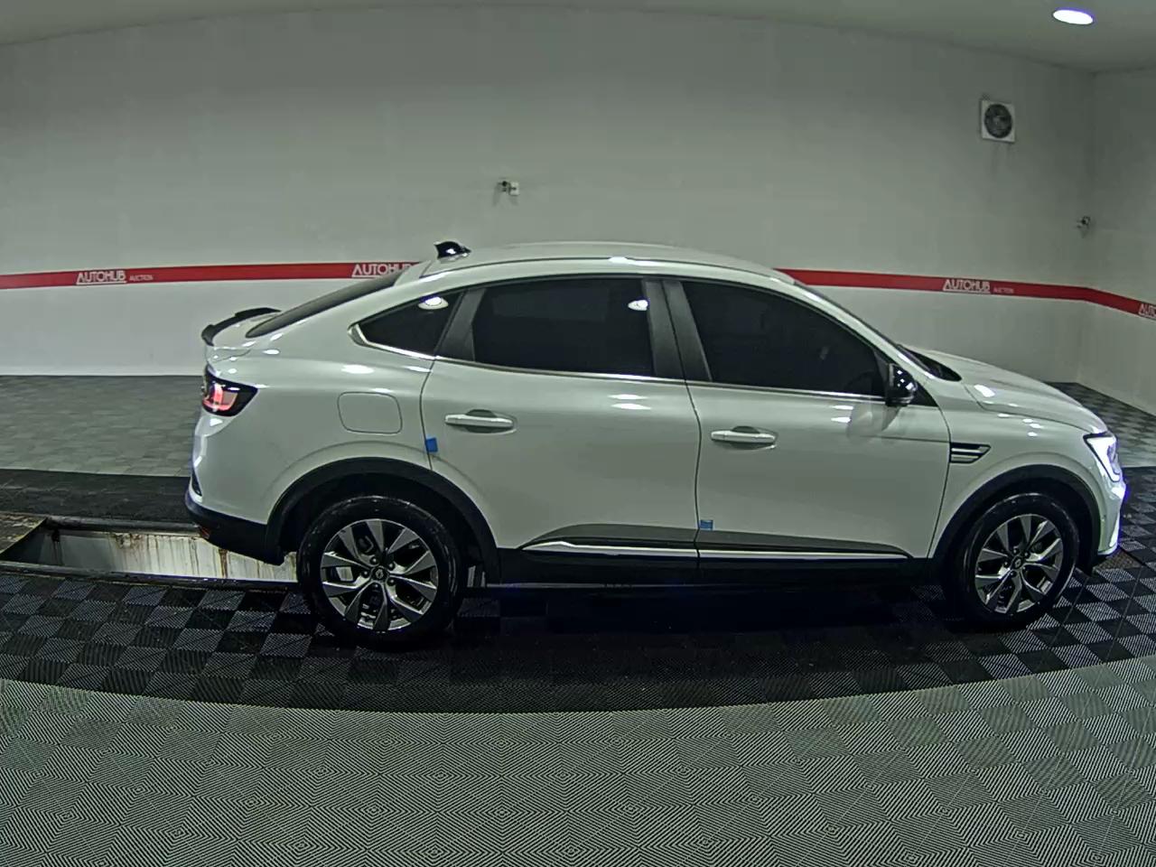 RENAULT (SAMSUNG) ARKANA 1.6 GTe ICONIC - фото 2