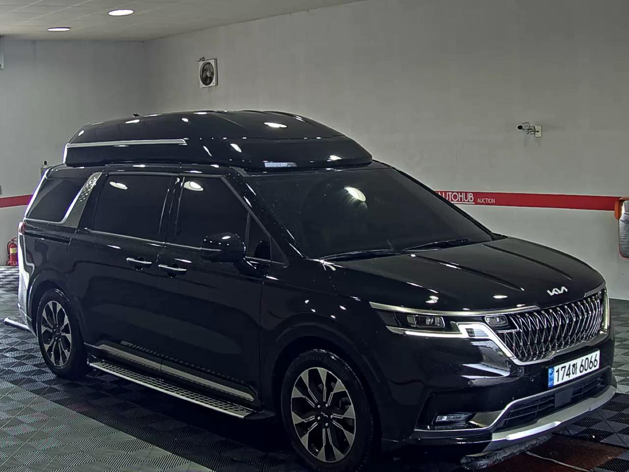 KIA NEW CARNIVAL (KA4) HI-LIMOUSINE 7-SEATER DIESEL SIGNATURE - фото 1