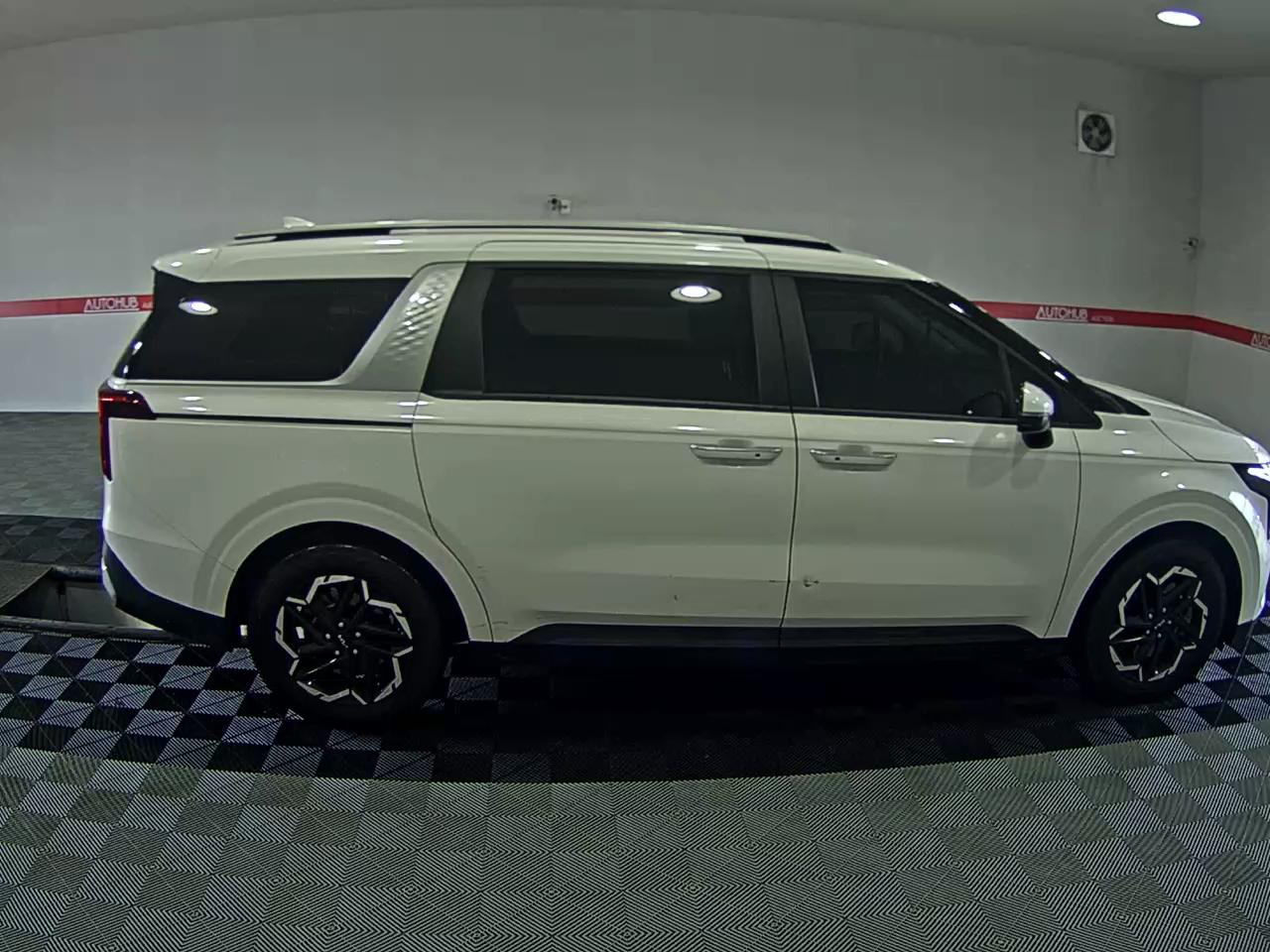 KIA THE NEW CARNIVAL (KA4) 9-SEATER DIESEL PRESTIGE - фото 2
