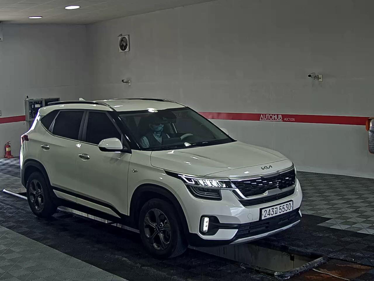 KIA SELTOS 1.6 GASOLINE 2WD TRENDY - фото 1