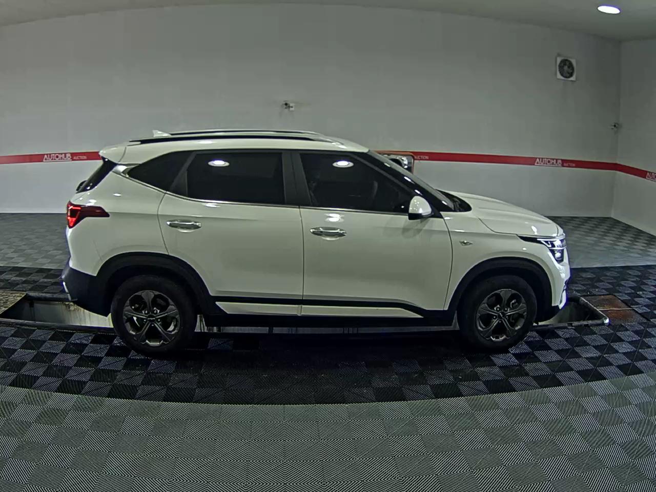 KIA SELTOS 1.6 GASOLINE 2WD TRENDY - фото 2