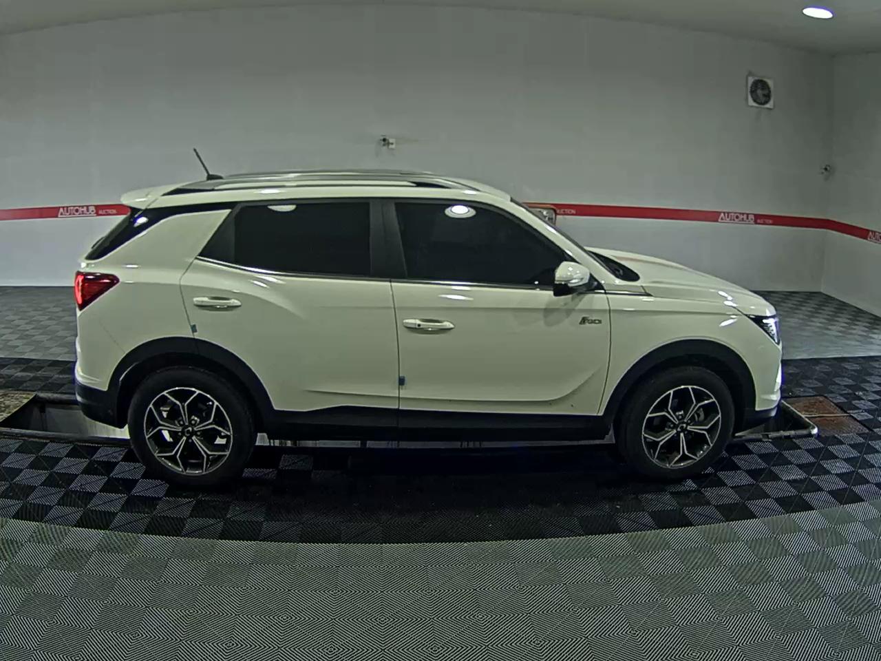 KG MOBILITY (SSANGYONG) ALL NEW KORANDO 1.5 GASOLINE 2WD C7 - фото 2