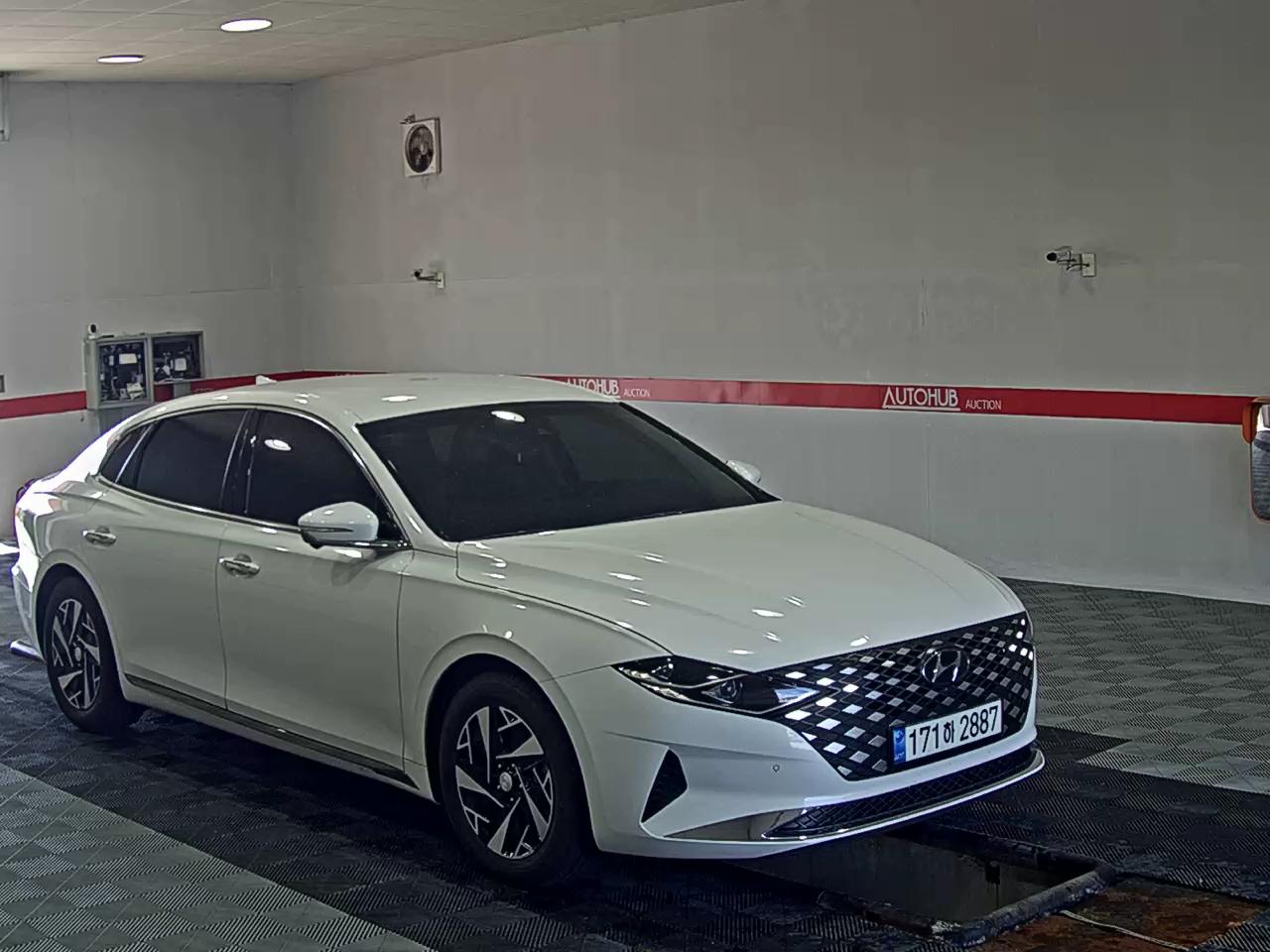 HYUNDAI THE NEW GRANDEUR IG HYBRID 2.4 HEV LE BLANC - фото 1
