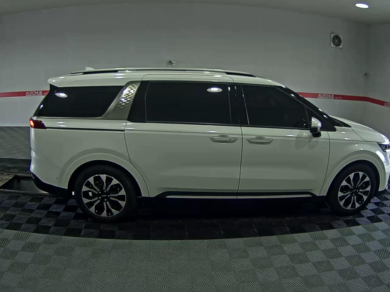KIA NEW CARNIVAL (KA4) 9-SEATER DIESEL SIGNATURE - фото 2
