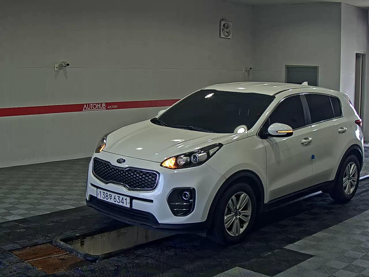 KIA NEW SPORTAGE 1.7 2WD TRENDY - фото 0