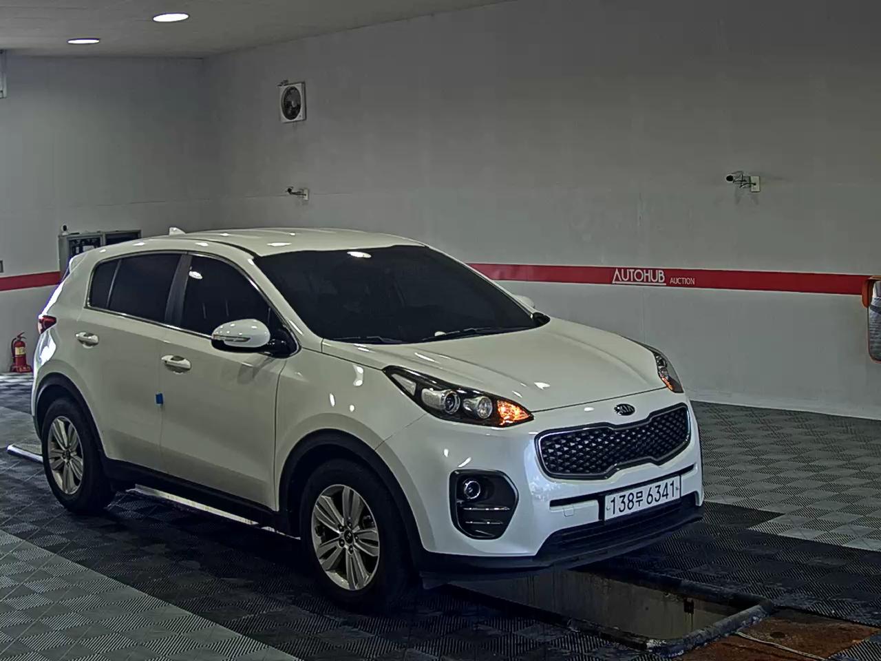 KIA NEW SPORTAGE 1.7 2WD TRENDY - фото 1