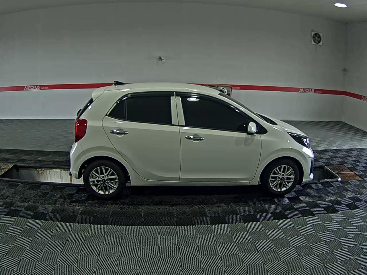 KIA MORNING URBAN 1.0 GASOLINE SIGNATURE - фото 2