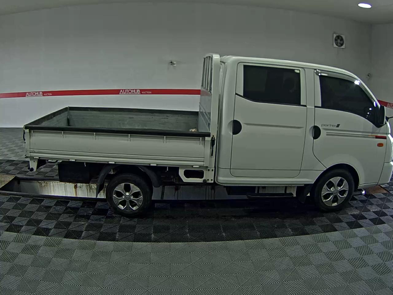 HYUNDAI PORTER II CRDi DOUBLE CAB EXTRA LONG WHEELBASE SMART - фото 2