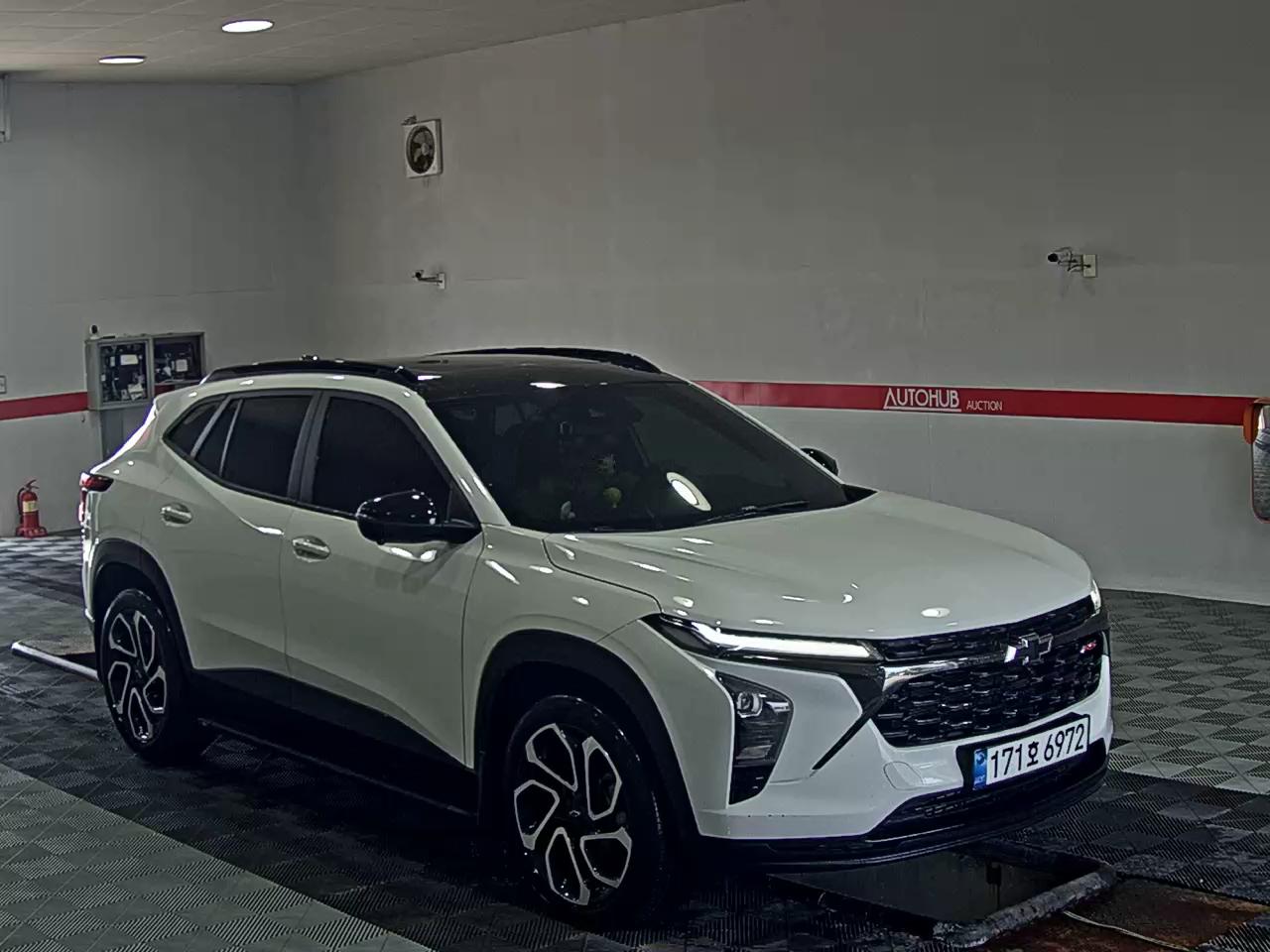CHEVROLET (DAEWOO) TRAX CROSSOVER 1.2 GASOLINE TURBO RS PLUS - фото 1