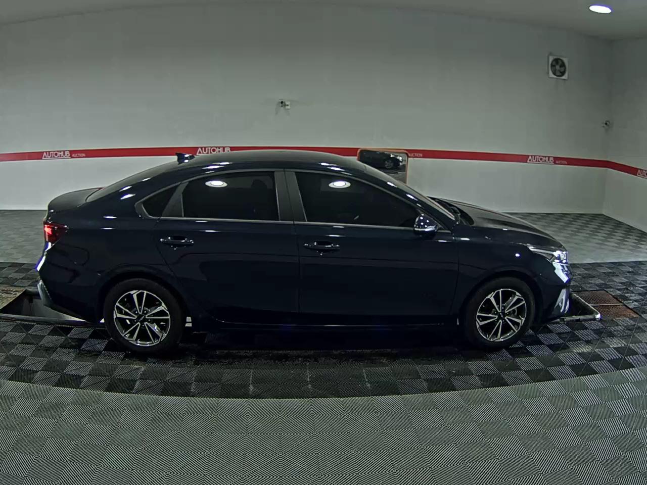 KIA THE NEW K3 1.6 GASOLINE PRESTIGE - фото 2