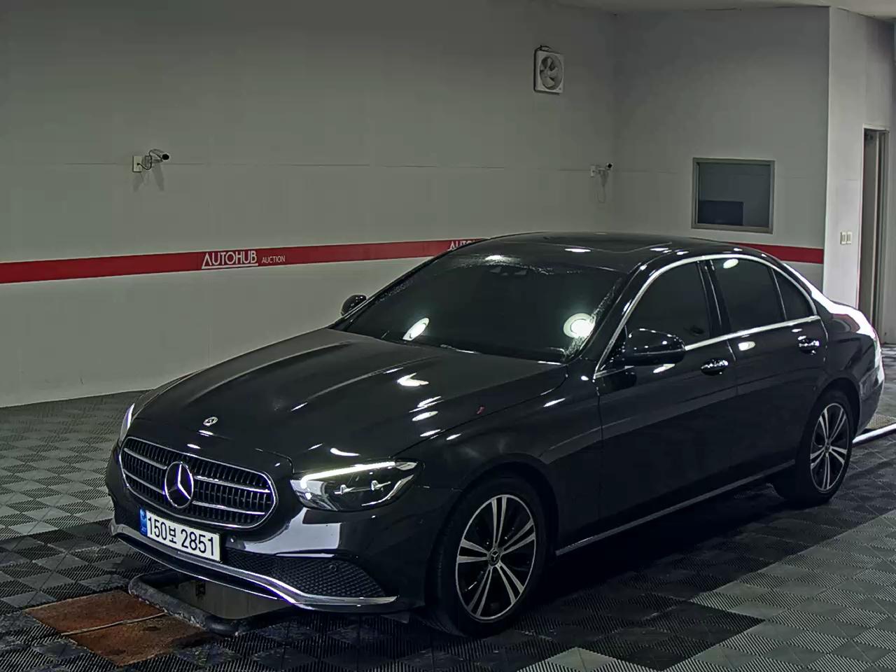 MERCEDES-BENZ E-CLASS (5TH GEN) E250 AVANTGARDE - фото 0