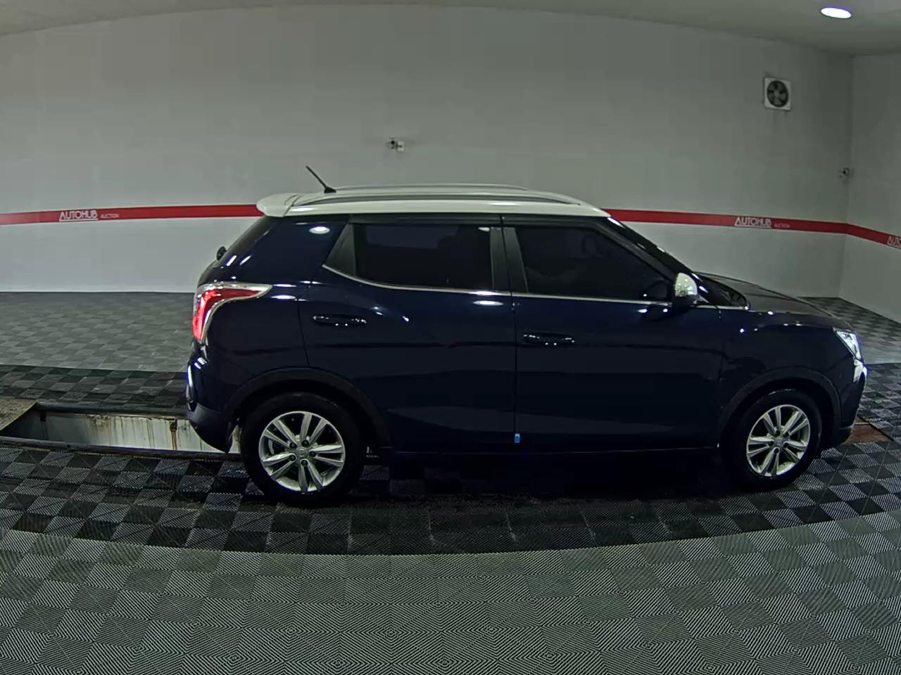 KG MOBILITY (SSANGYONG) TIVOLI ARMOUR 1.6 GASOLINE VX - фото 2