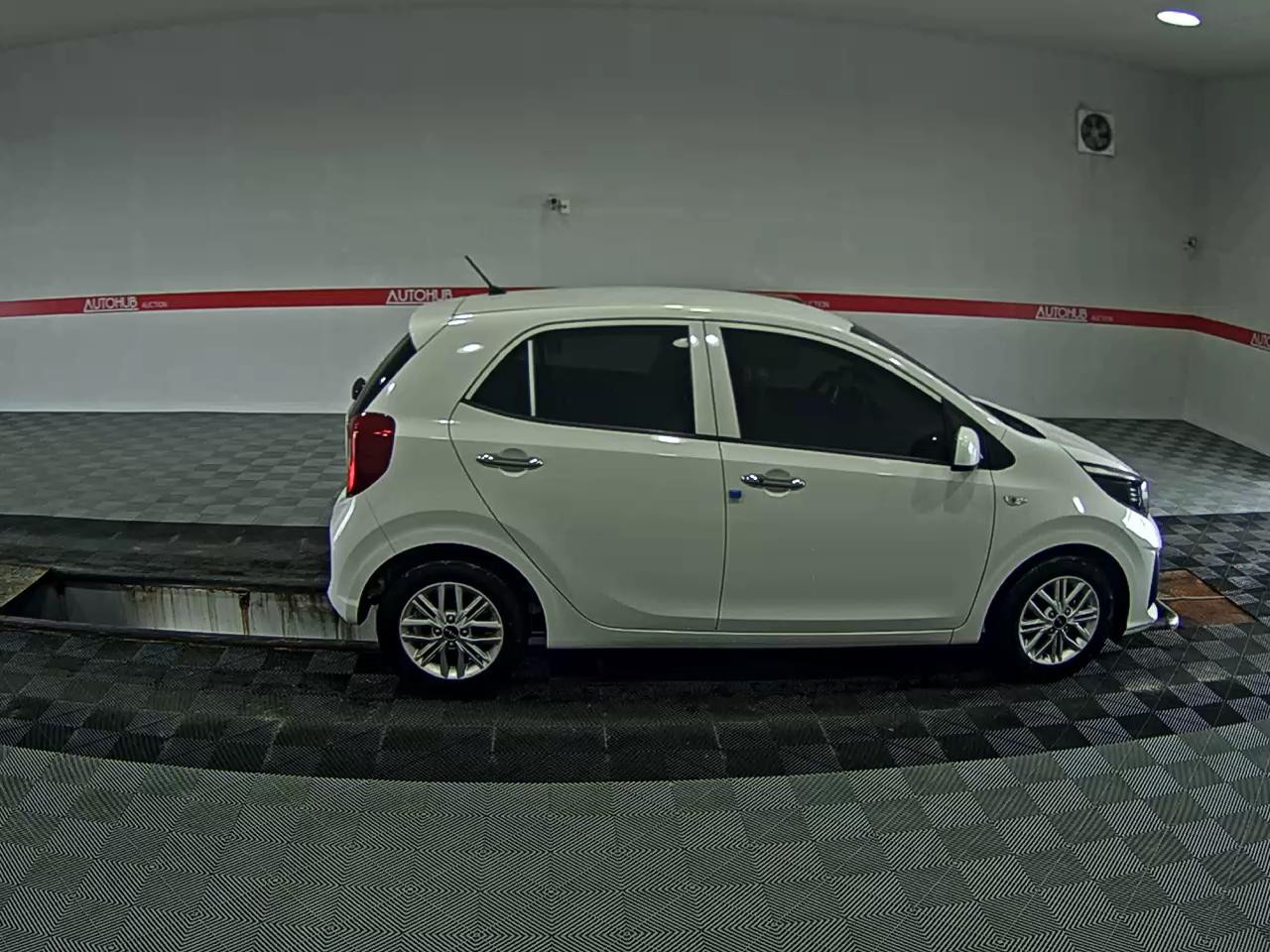 KIA MORNING URBAN 1.0 GASOLINE PRESTIGE - фото 2