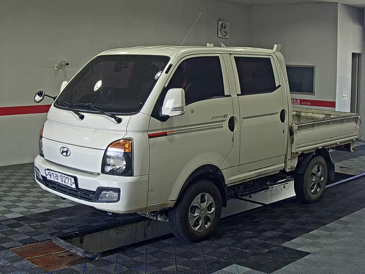 HYUNDAI PORTER II CRDi 4WD DOUBLE CAB LONG WHEELBASE MODERN
