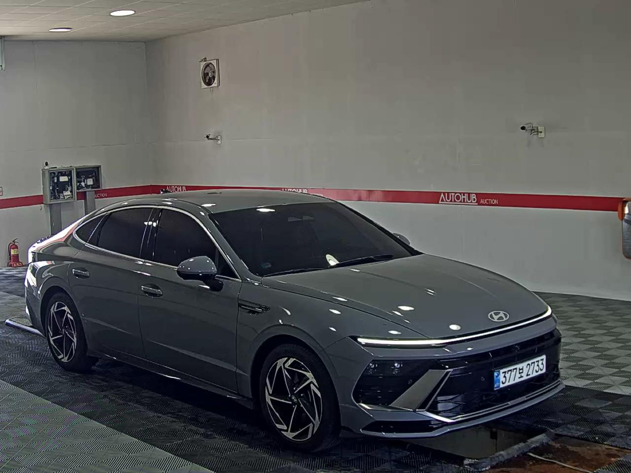 HYUNDAI SONATA THE EDGE HYBRID 2.0 HEV INSPIRATION - фото 1