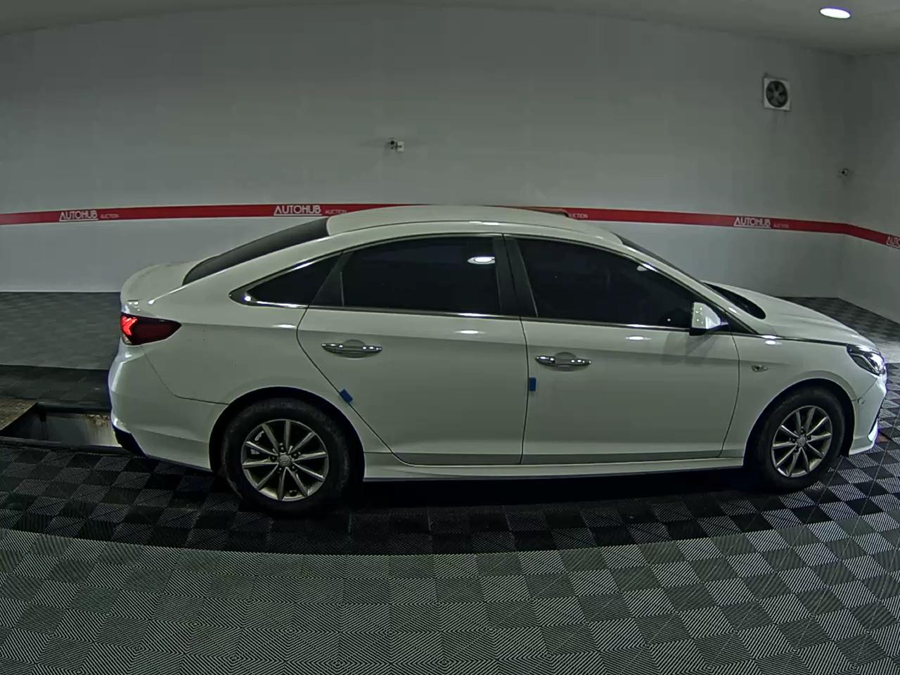 HYUNDAI LF SONATA NEW RISE 2.0 CVVL STYLE - фото 2