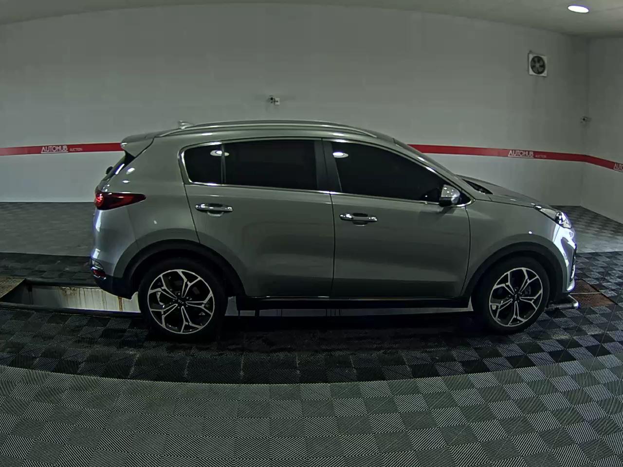 KIA SPORTAGE THE BOLD R2.0 DIESEL 2WD INTELLIGENT - фото 2
