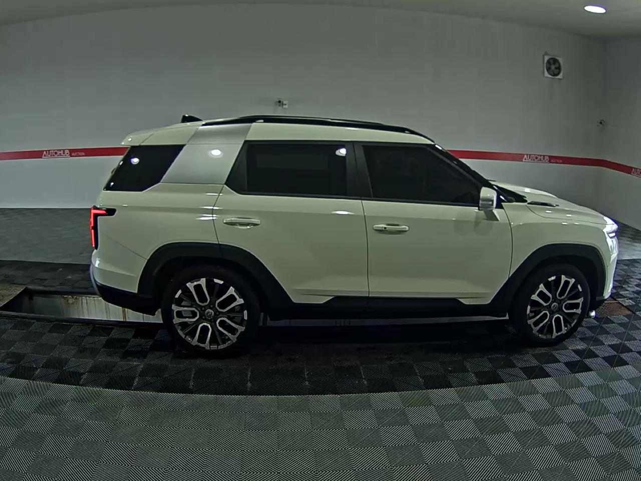KG MOBILITY (SSANGYONG) TORRES 1.5 GDI-T 2WD T7 - фото 2